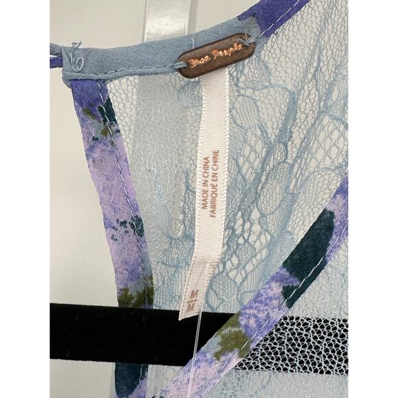 Free People Daphne Blouse in Blue Medium - Picture 9 of 10